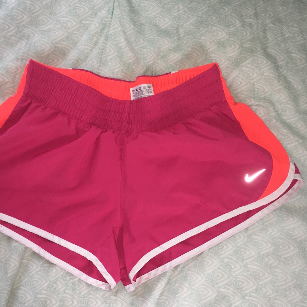 Running shorts